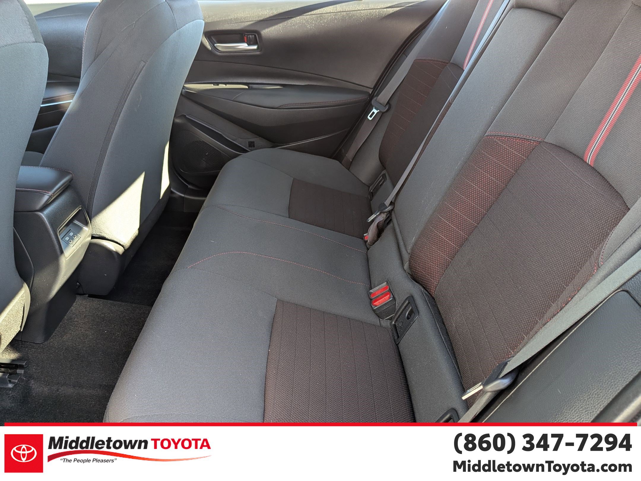 Certified 2024 Toyota Corolla SE image 34