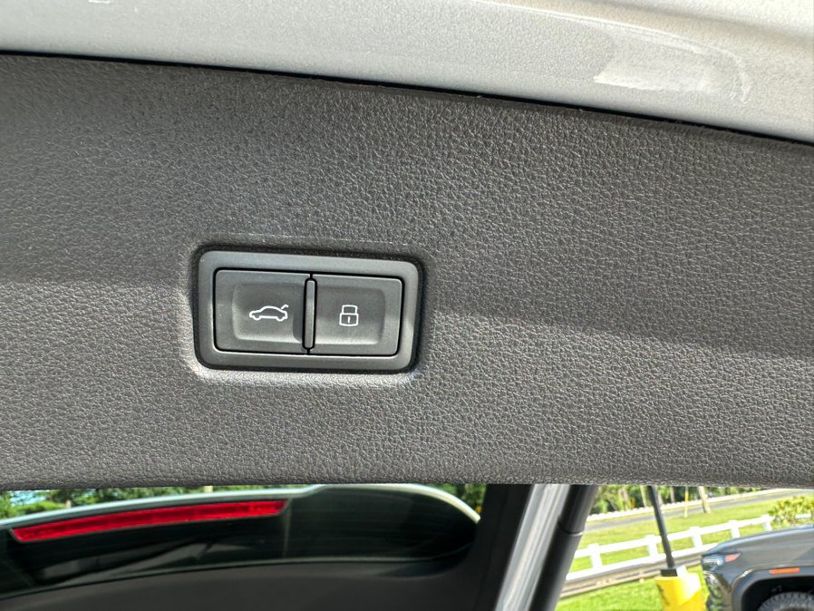 Used 2022 Audi SQ5 Premium Plus AWD/4WD image 28