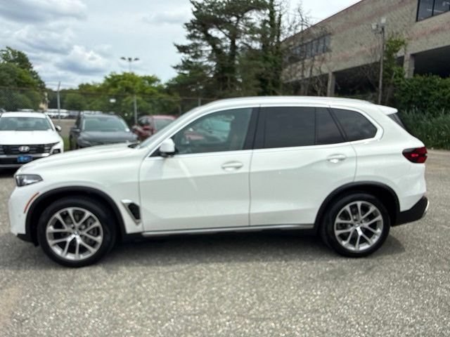 Used 2024 BMW X5 xDrive40i AWD/4WD image 22
