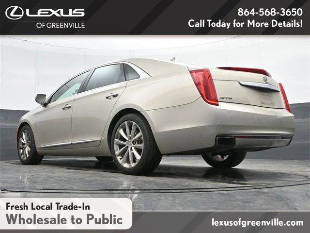 Used 2013 Cadillac XTS Premium image 14