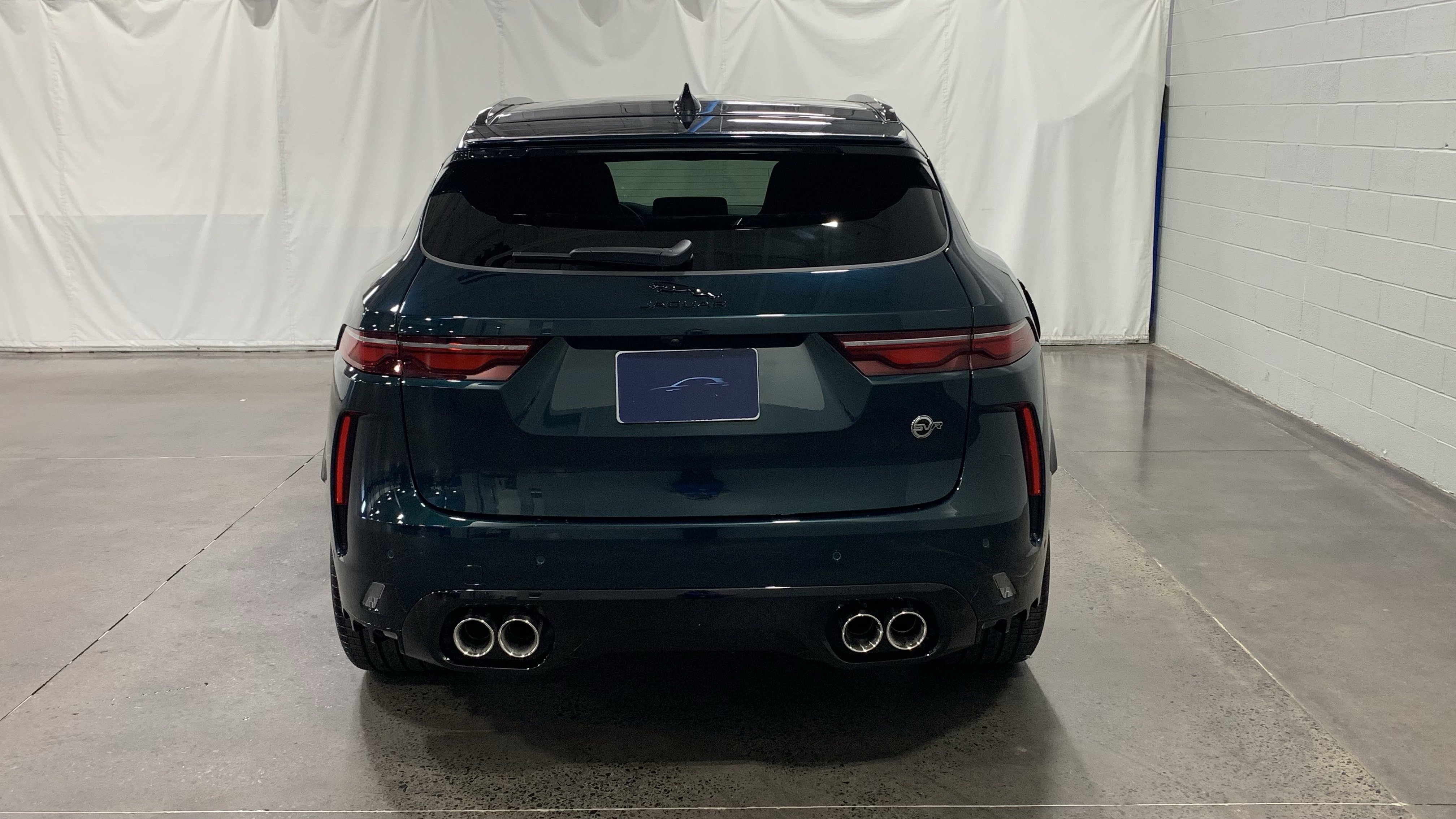 New 2026 Jaguar F-PACE SVR 575 Edition image 8