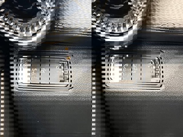 Certified 2025 Chevrolet Equinox LT image 15