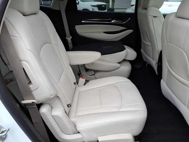 Used 2024 Buick Enclave Essence w/ Experience Buick Package image 23
