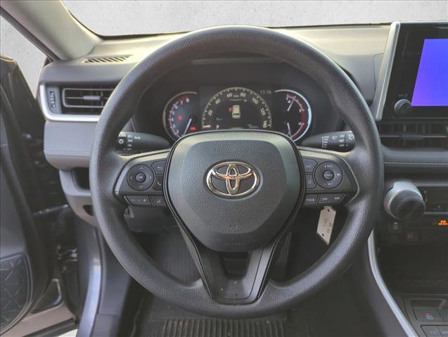Used 2023 Toyota RAV4 LE image 13