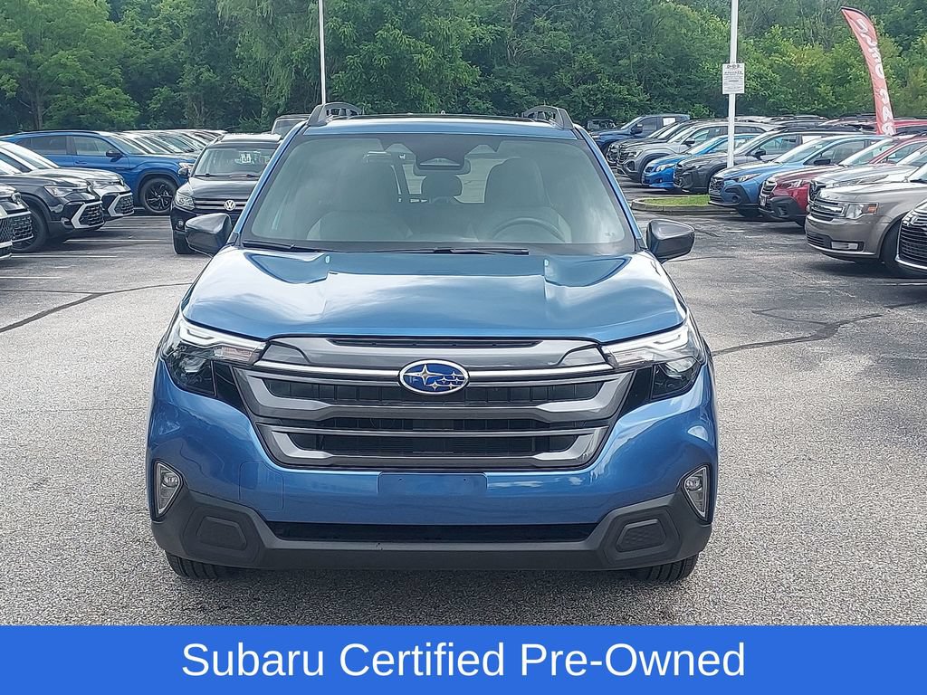 Certified 2025 Subaru Forester Premium AWD/4WD image 2