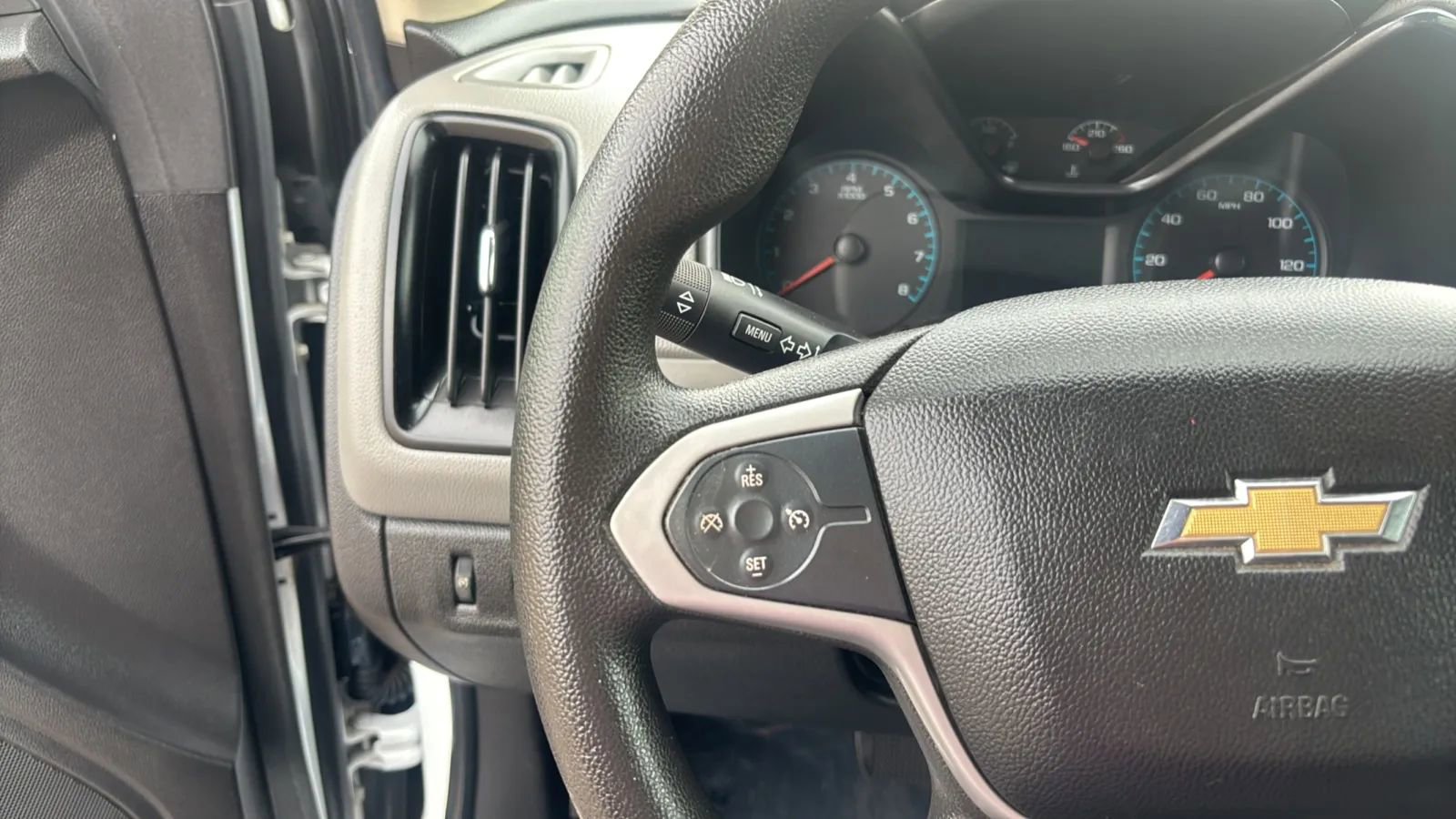Used 2017 Chevrolet Colorado W/T w/ WT Convenience Package RWD image 19