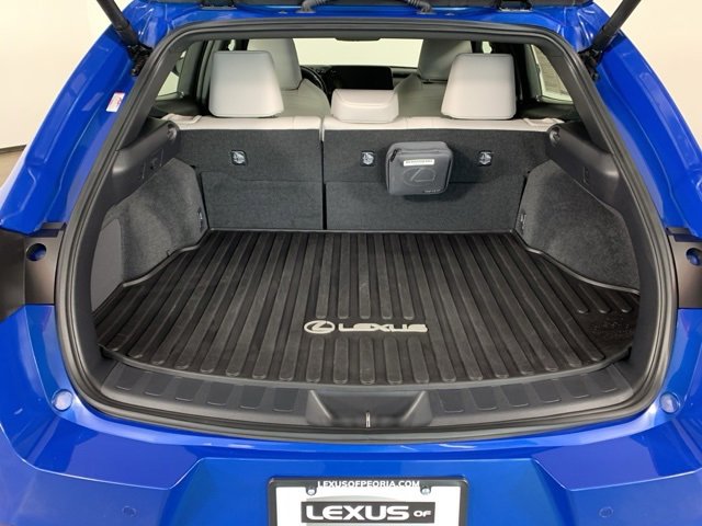 Used 2023 Lexus UX 250h AWD w/ Premium Package image 13