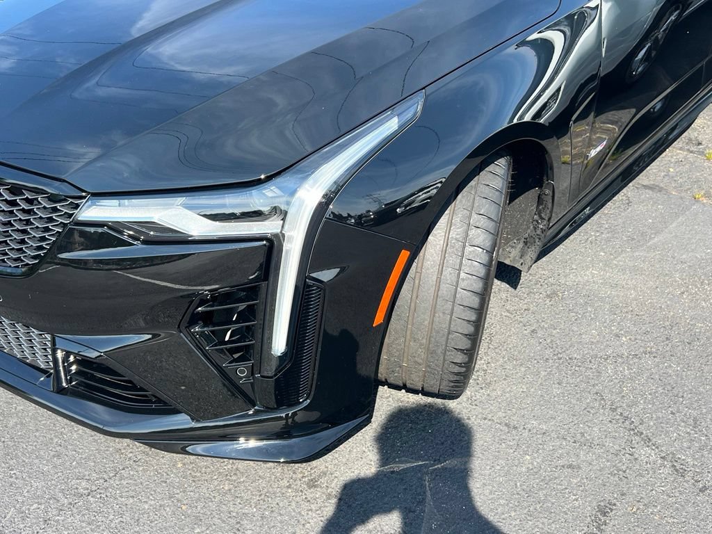 Used 2023 Cadillac CT4 V Blackwing w/ Driver Assist Package RWD image 3