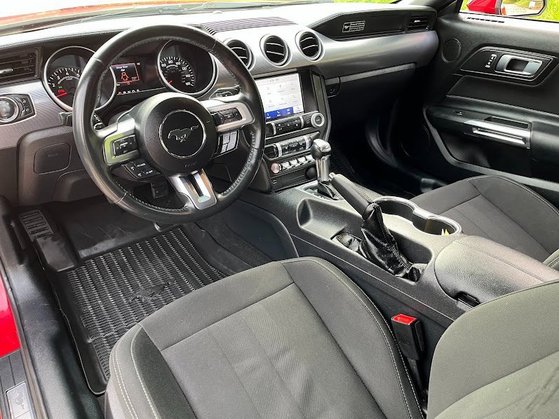 Used 2020 Ford Mustang GT w/ Equipment Group 301A image 10