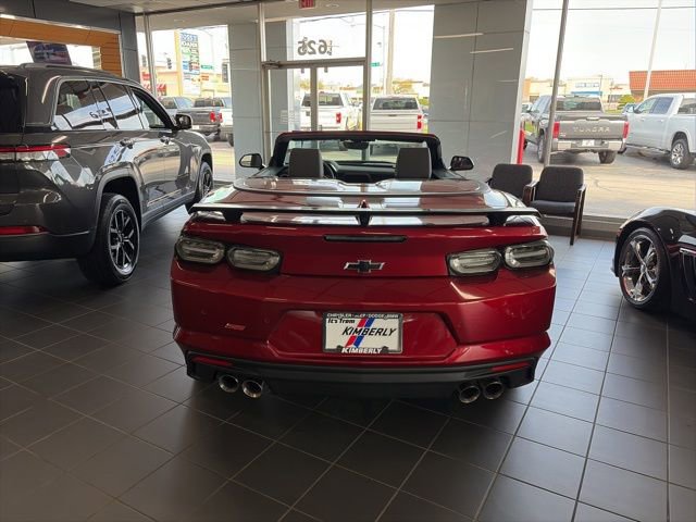 Used 2023 Chevrolet Camaro SS RWD image 4