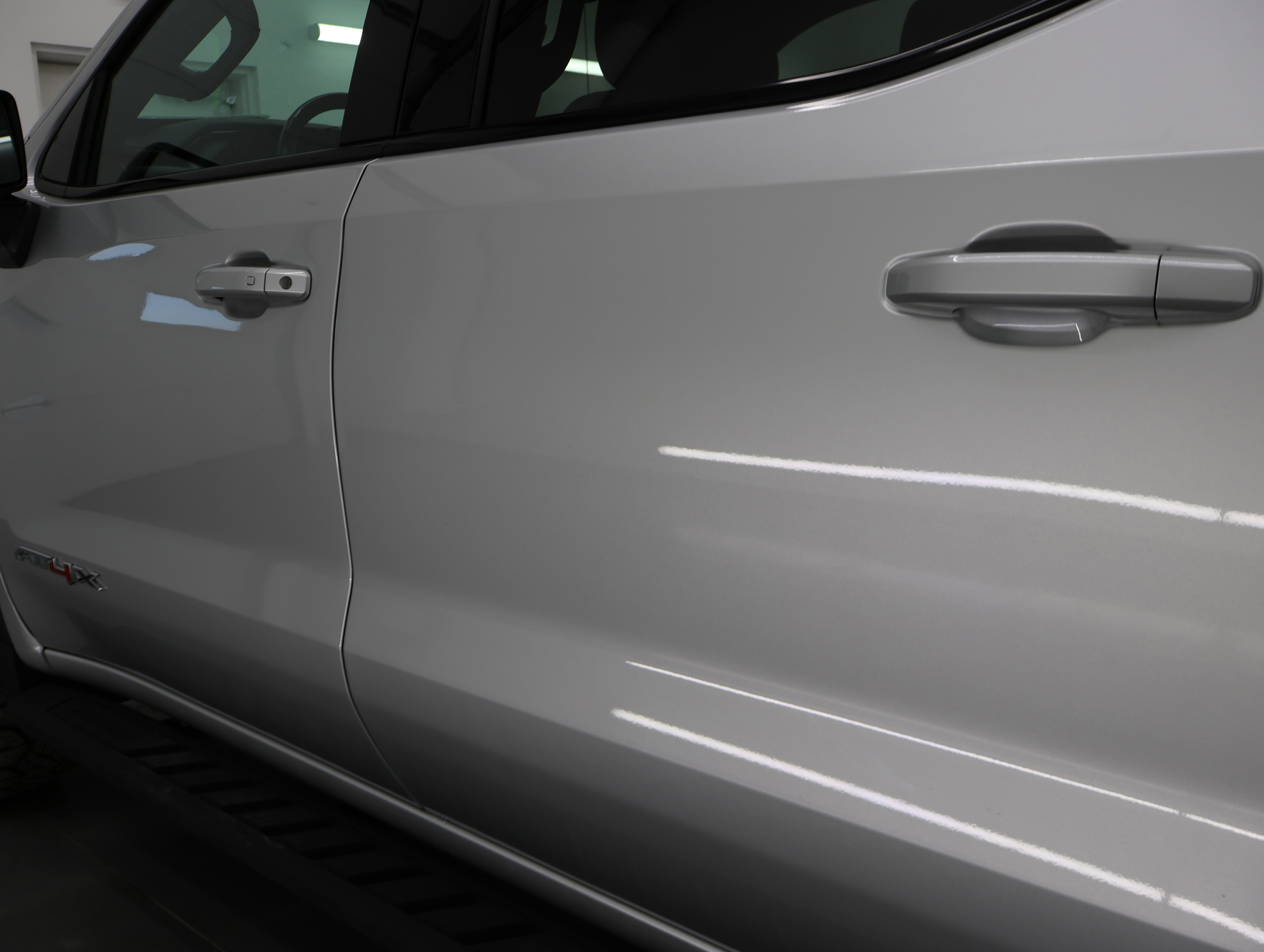 Used 2022 GMC Sierra 1500 AT4X image 39