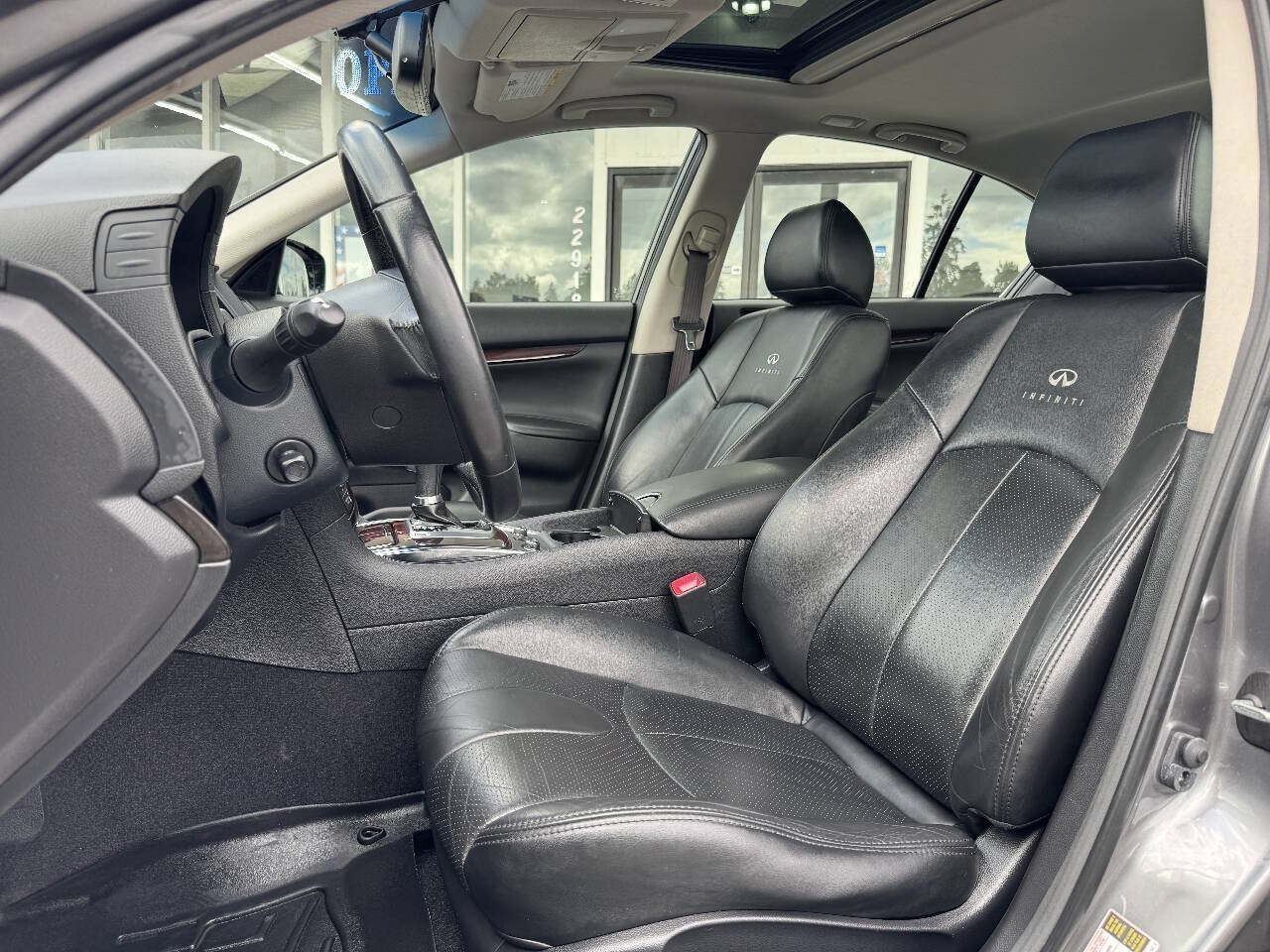 Used 2013 INFINITI G37 x Sedan w/ Premium Pkg AWD/4WD image 32