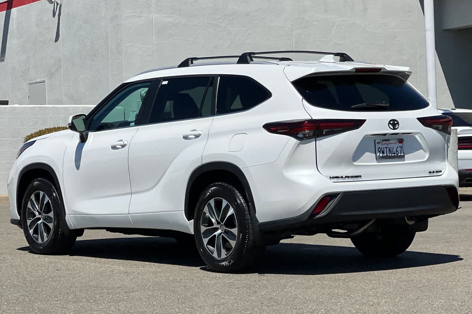 Used 2026 Toyota Highlander XLE AWD/4WD image 7
