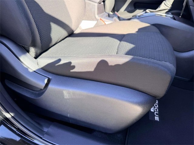 Used 2021 Nissan Rogue Sport S image 9