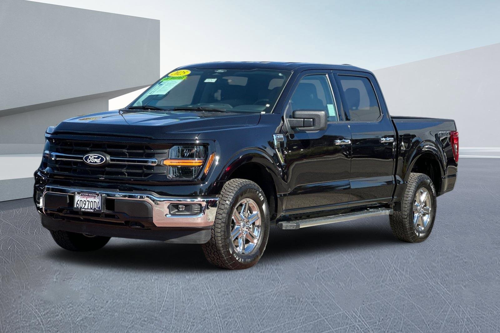 Used 2025 Ford F150 XLT w/ Equipment Group 301A Standard image 9