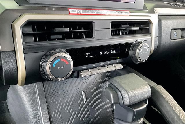 Used 2025 Toyota Tacoma SR5 image 23