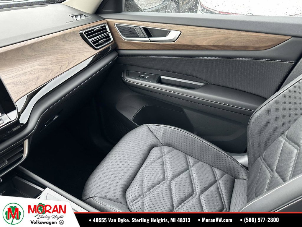 Used 2026 Volkswagen Atlas SE AWD/4WD image 24