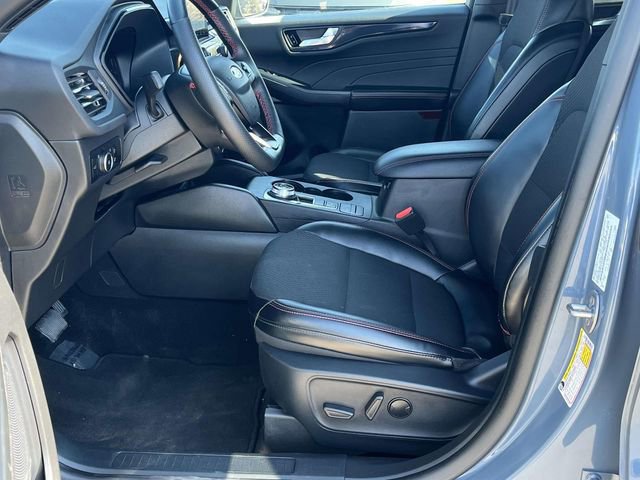 Used 2025 Ford Escape ST-Line Select image 13
