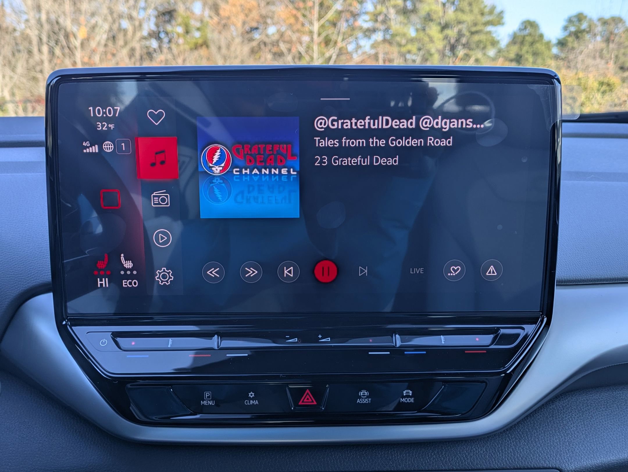 Used 2022 Volkswagen ID.4 Pro S w/ Gradient Package image 11