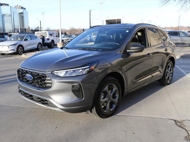 Used 2024 Ford Escape ST-Line w/ Tech Pack #1 image 2