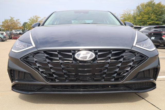 Used 2023 Hyundai Sonata SEL w/ Cargo Package FWD image 5