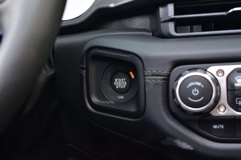 Used 2024 Jeep Wrangler High Altitude image 42