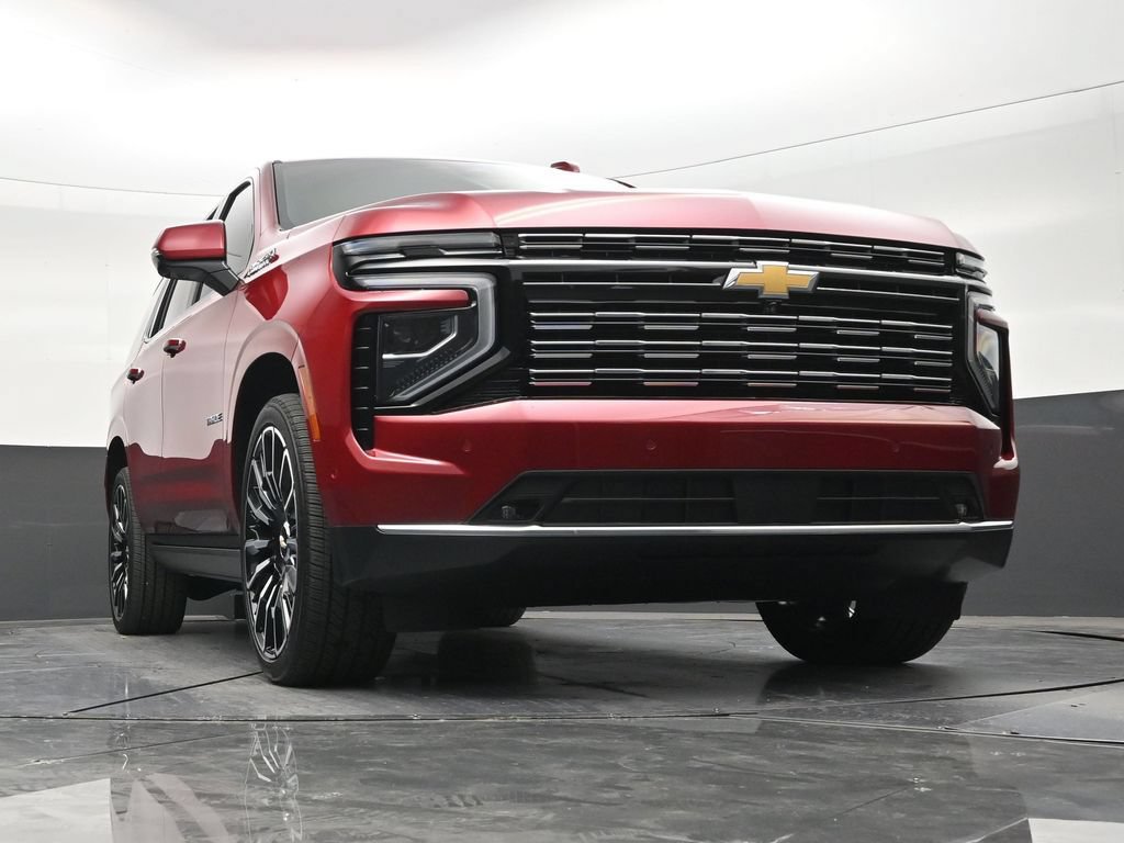 Used 2025 Chevrolet Tahoe High Country AWD/4WD image 26
