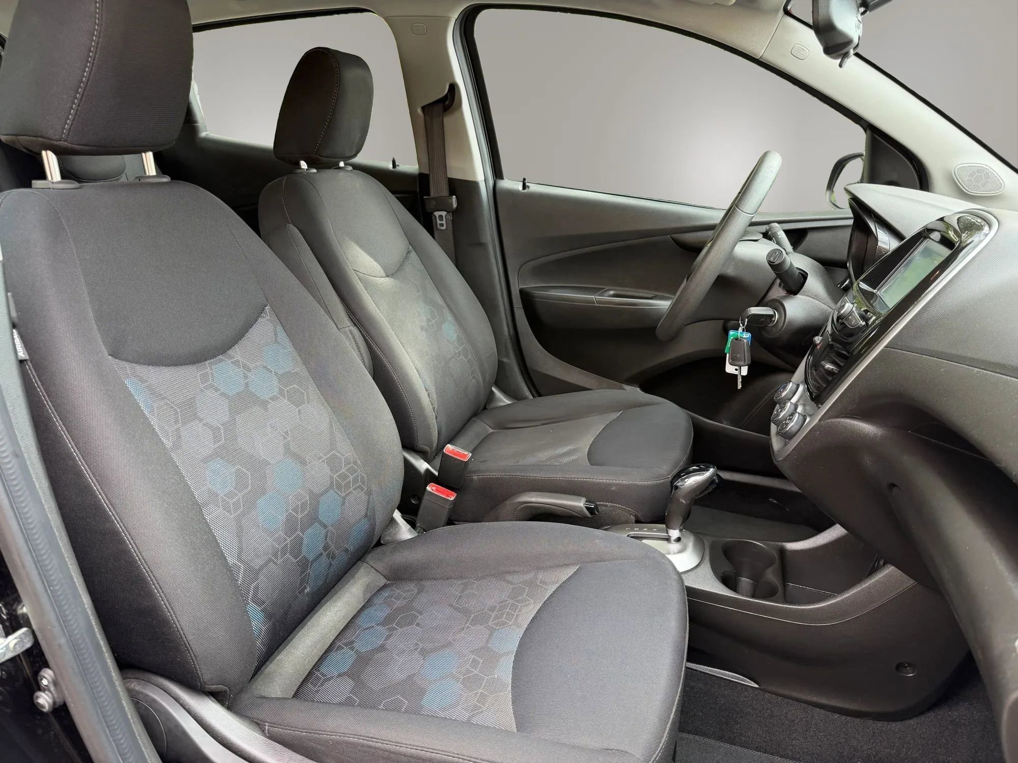 Used 2018 Chevrolet Spark LS FWD image 30