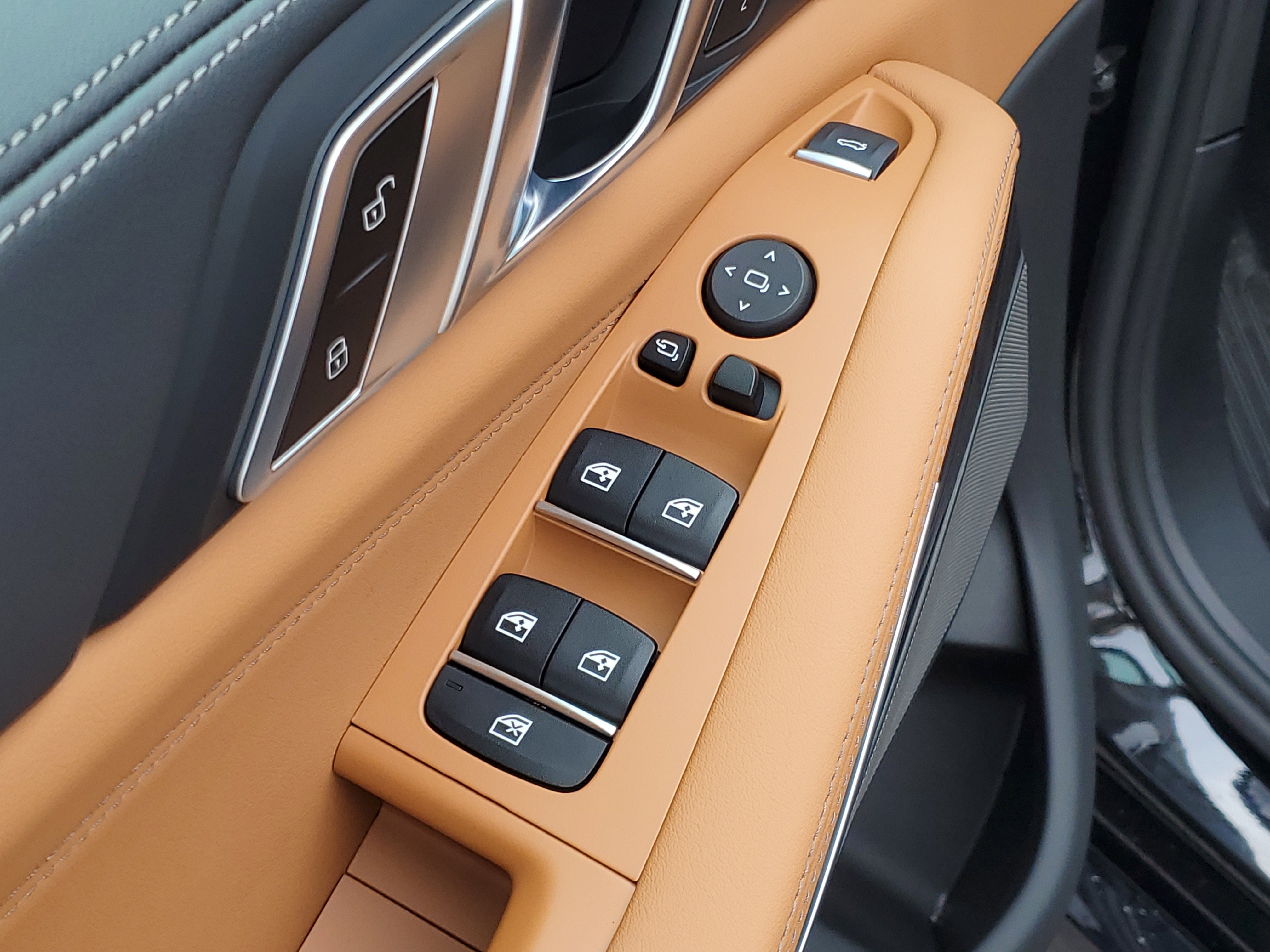 New 2026 BMW X5 xDrive40i w/ Executive Package image 6