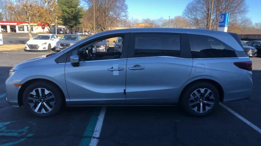 New 2026 Honda Odyssey EX-L image 6