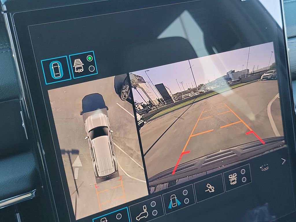 New 2026 GMC Yukon Denali w/ Denali Reserve Package AWD/4WD image 14