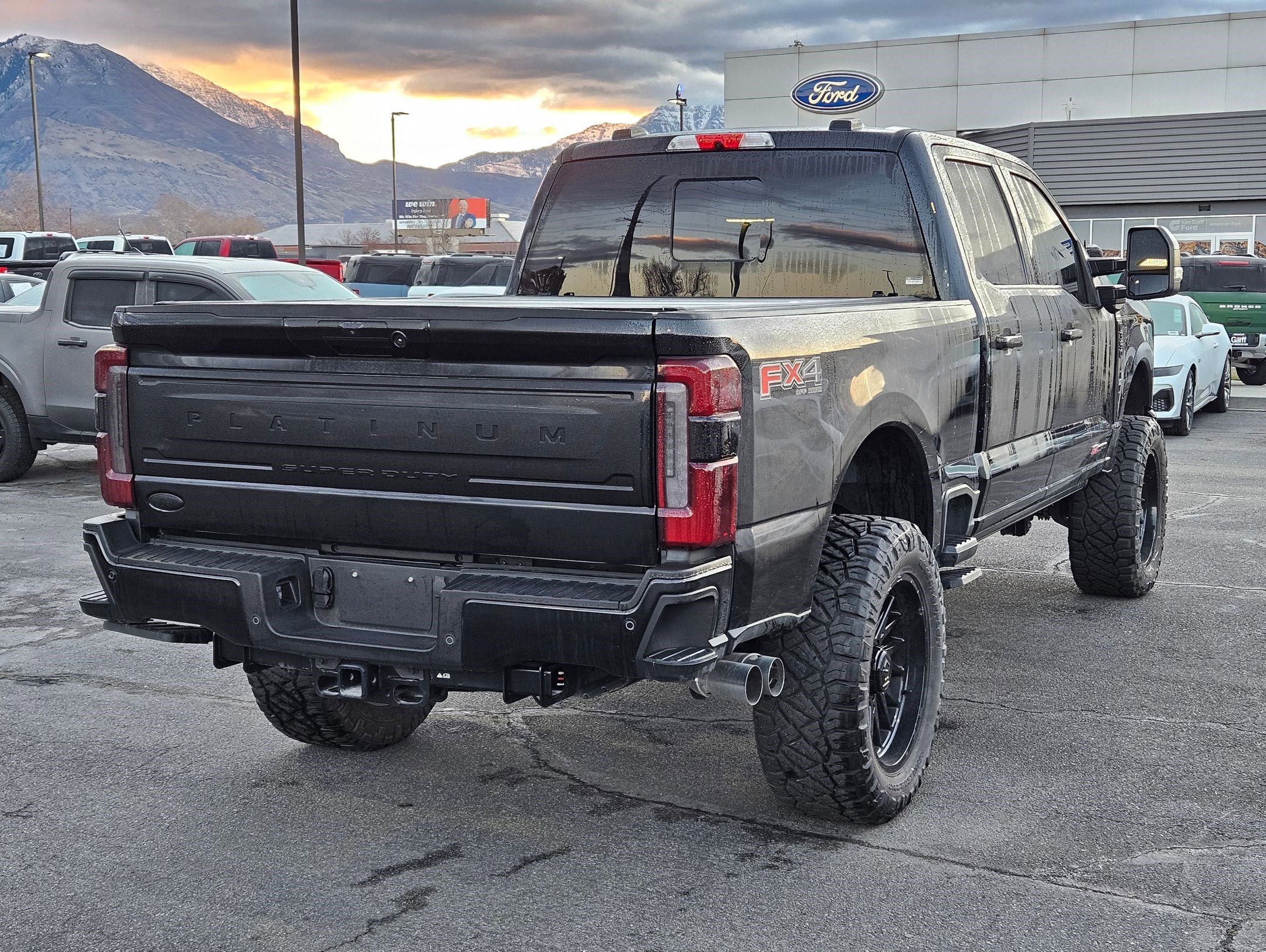 Used 2024 Ford F350 Platinum image 3