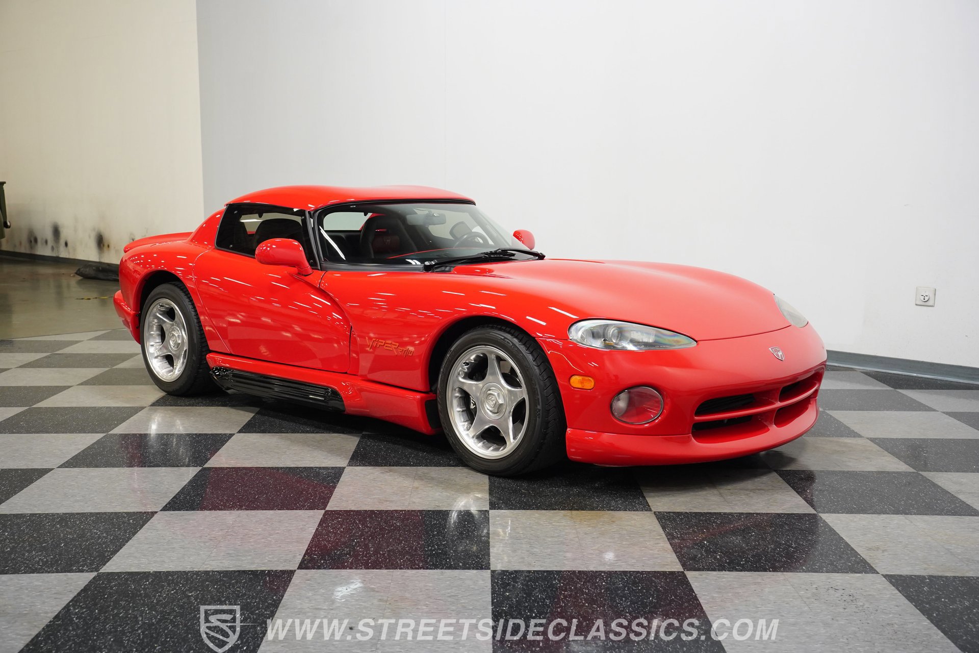 Used 1994 Dodge Viper RT/10 RWD image 16