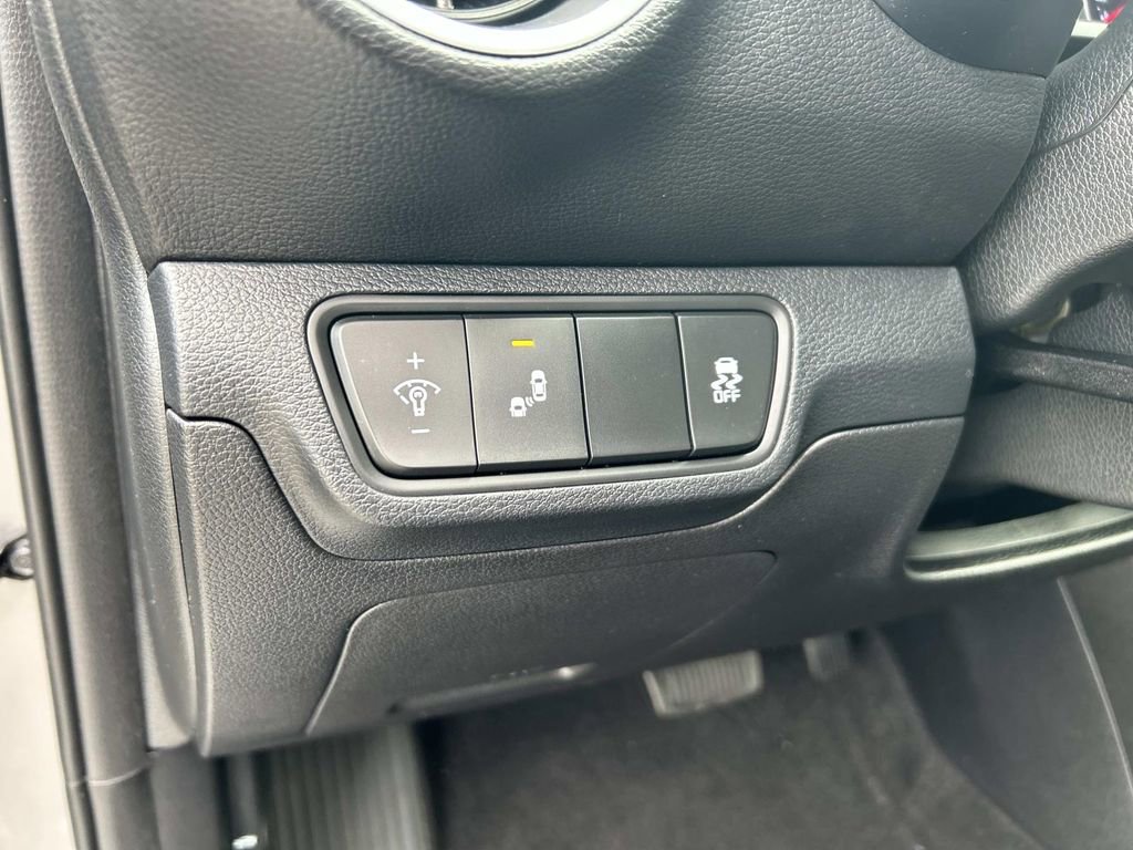 Certified 2023 Kia Forte LXS w/ LXS Technology Package image 17