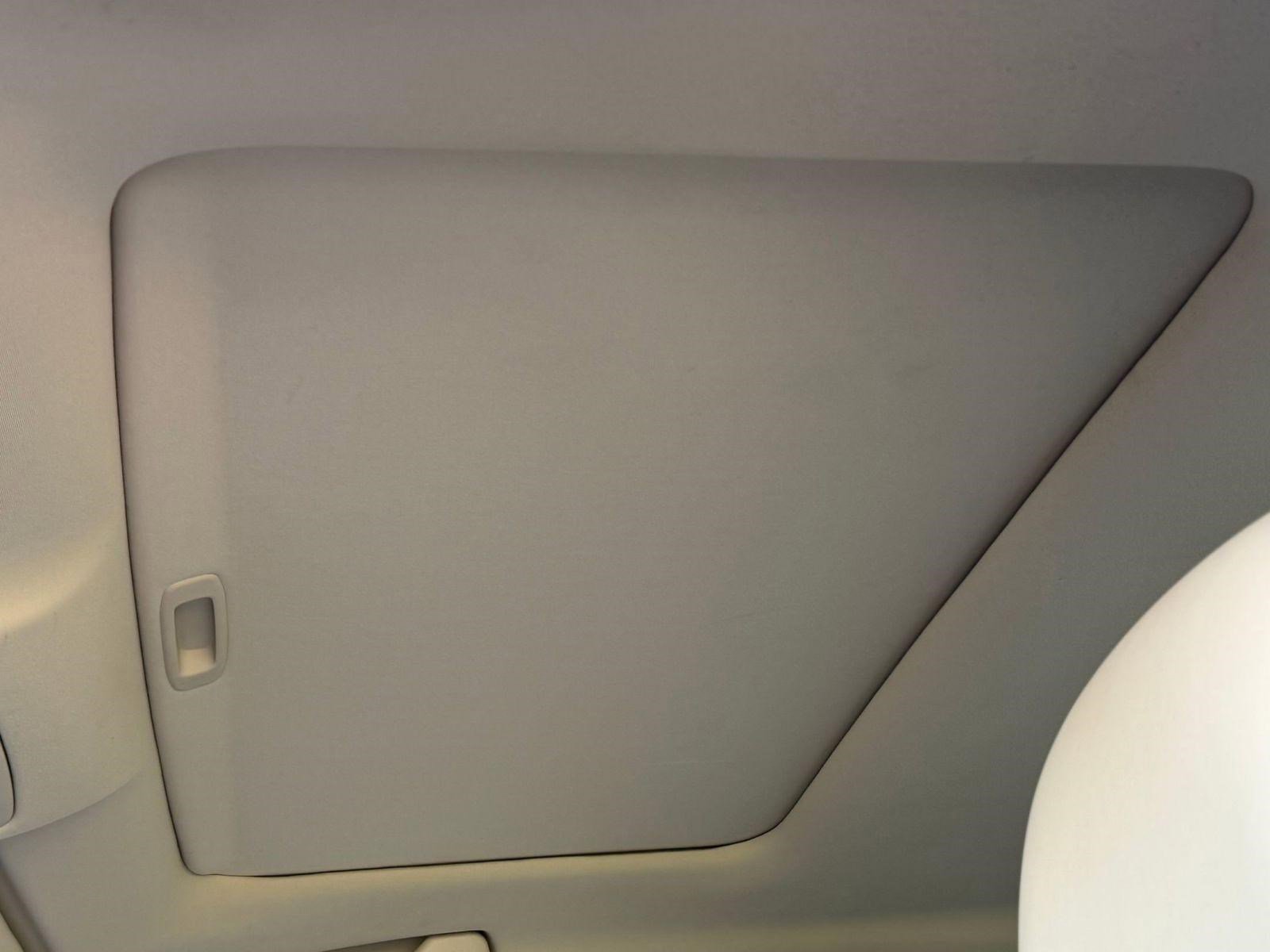 Used 2011 Lexus ES 350 image 14