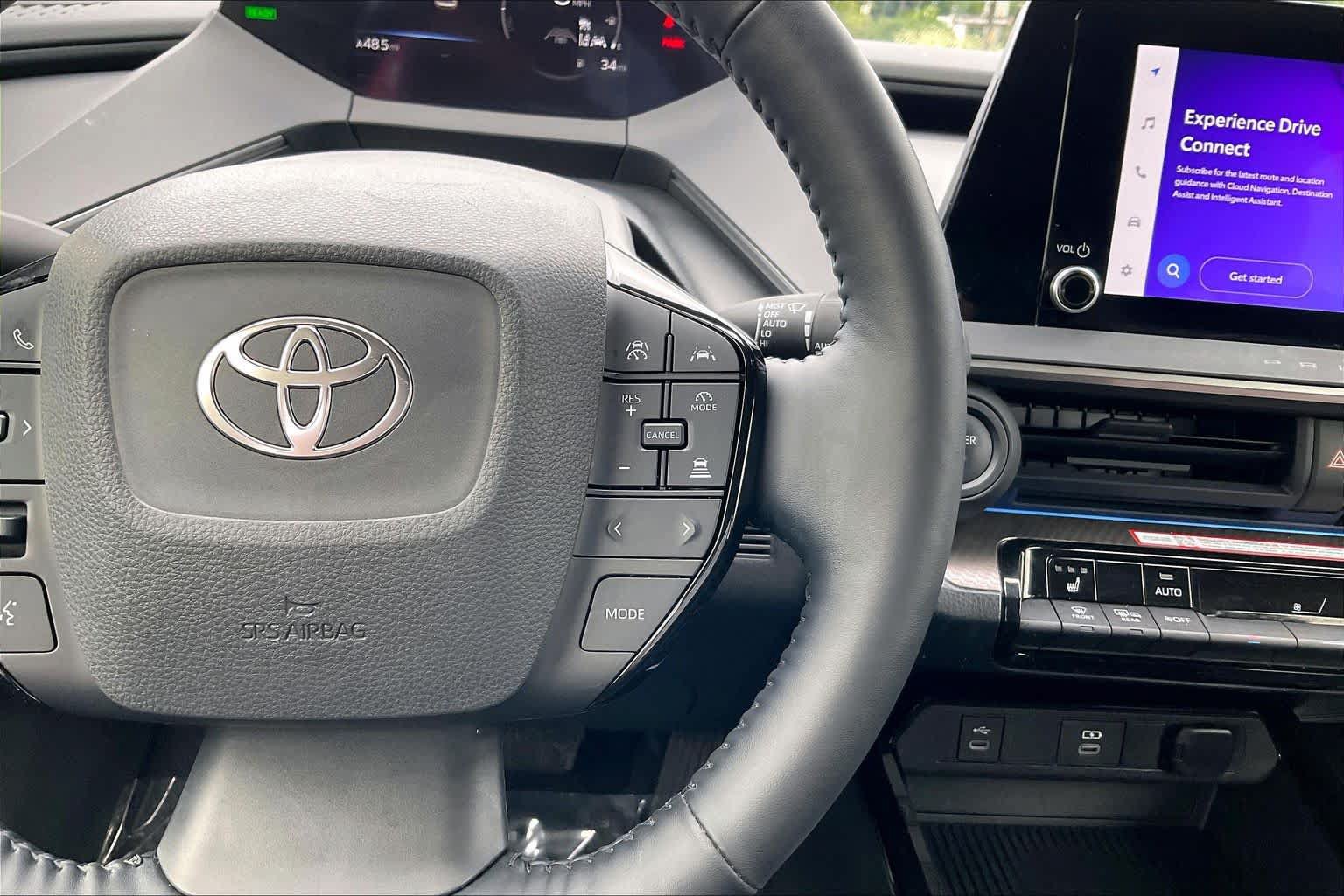 Used 2024 Toyota Prius XLE AWD/4WD image 24
