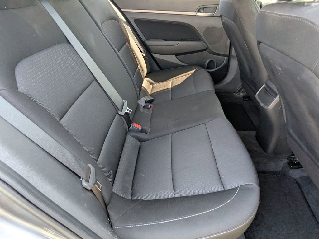 Used 2018 Hyundai Elantra SEL image 18