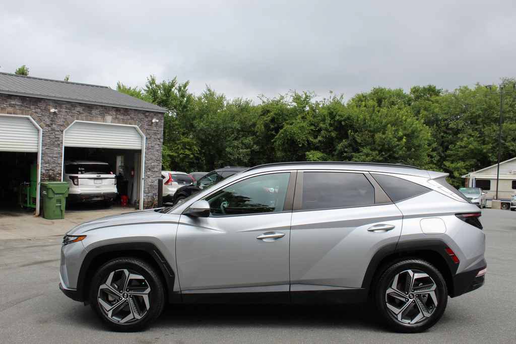 Used 2024 Hyundai Tucson SEL w/ Convenience Package AWD/4WD image 10