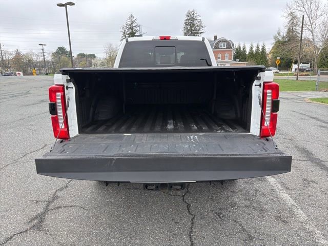 Used 2023 Ford F250 Lariat w/ Sport Appearance Package image 8