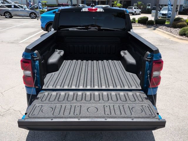 Certified 2025 Ford Maverick XLT w/ Black Appearance Package AWD/4WD image 13
