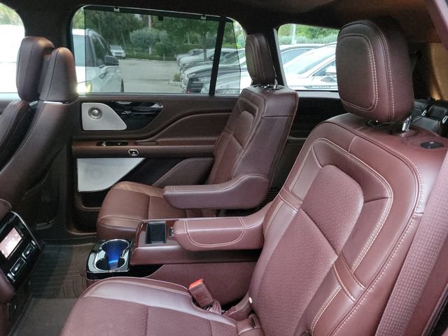 Certified 2024 Lincoln Aviator Black Label AWD/4WD image 13