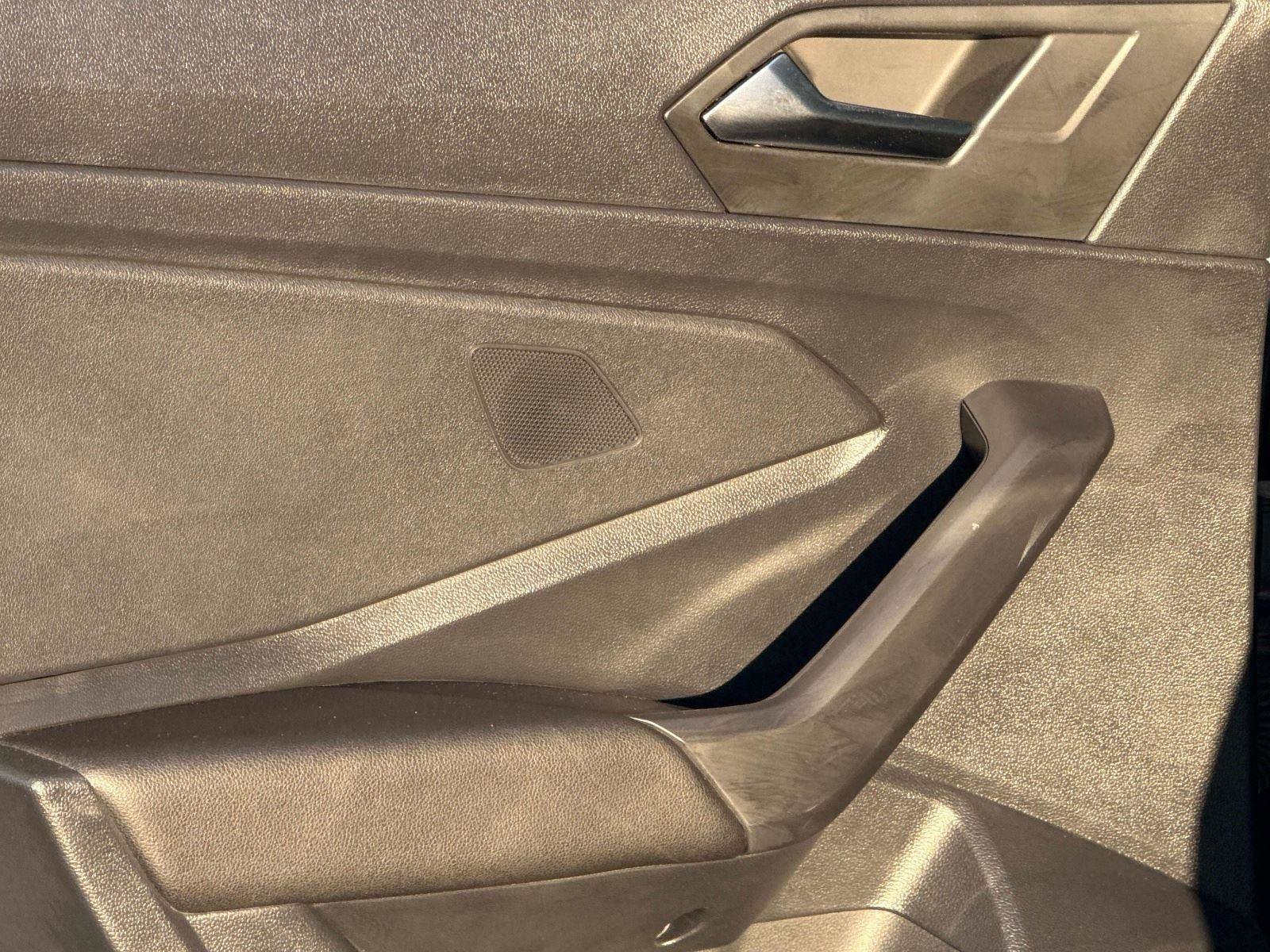 Used 2021 Volkswagen Jetta S w/ Driver Assistance Package image 11