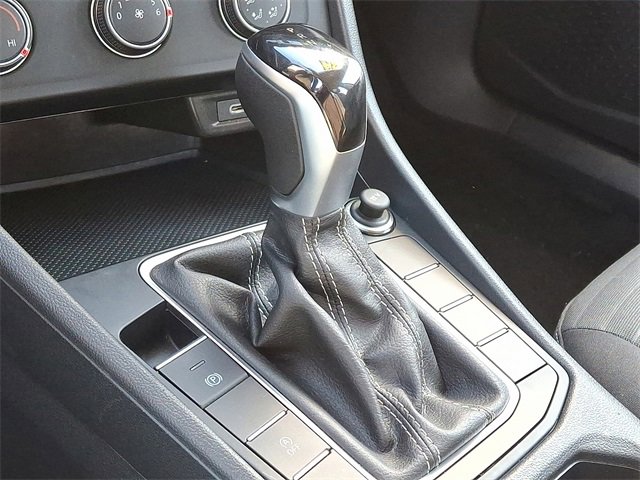 Used 2024 Volkswagen Jetta S image 16