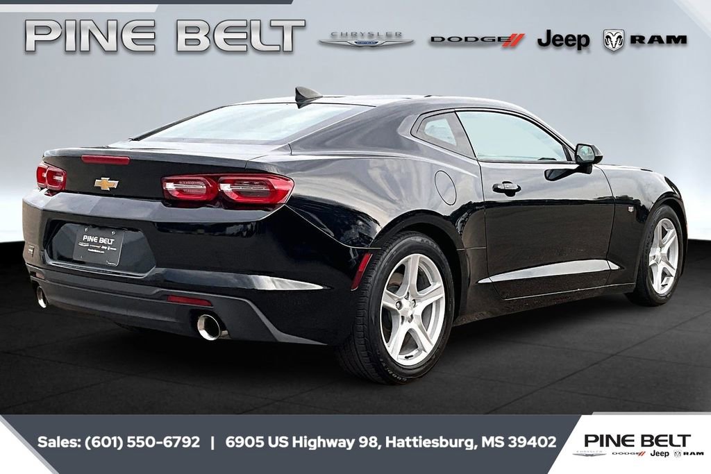 Used 2023 Chevrolet Camaro LT image 11