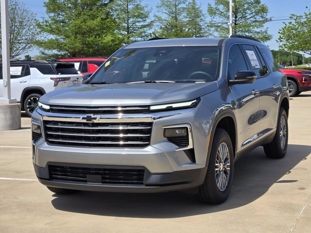 New 2026 Chevrolet Traverse LT FWD image 3
