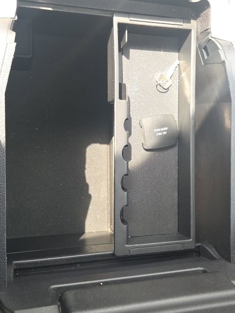 Used 2018 Ford F150 Raptor w/ Equipment Group 802A Luxury image 36