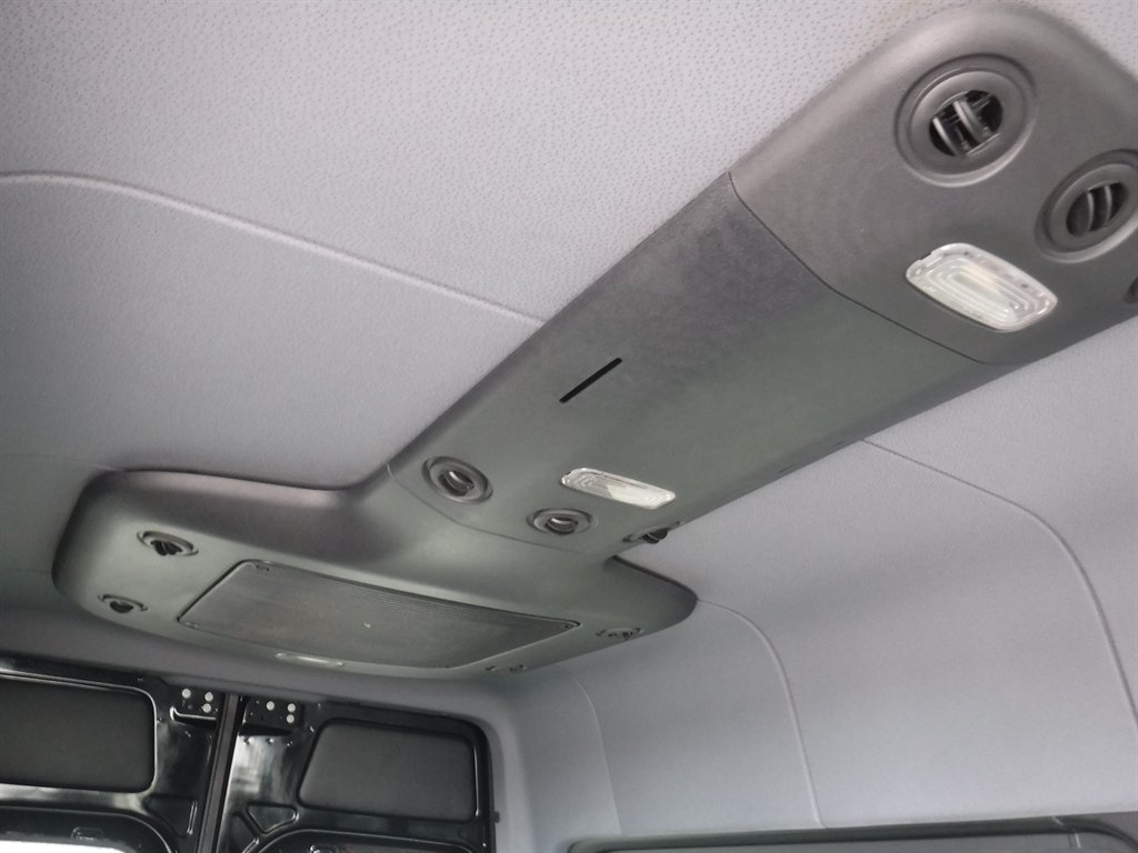 Used 2024 Mercedes-Benz Sprinter 2500 image 6