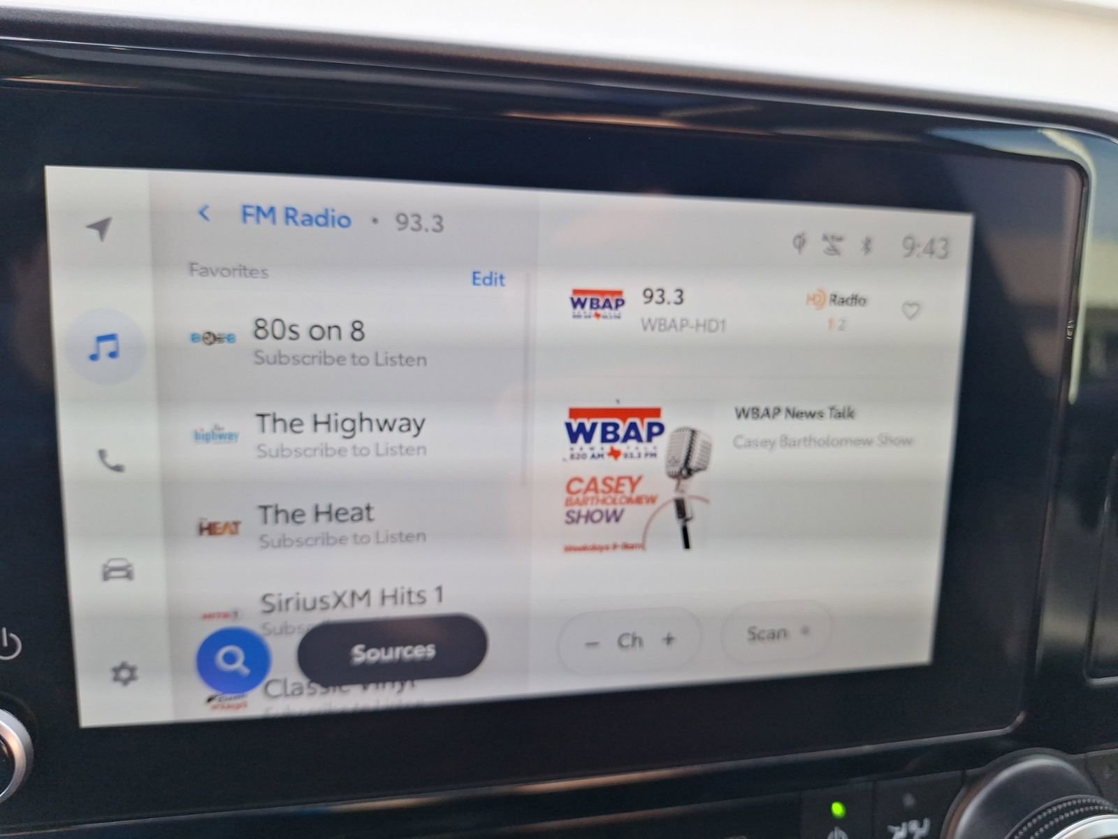 Used 2025 Toyota Highlander XLE image 27