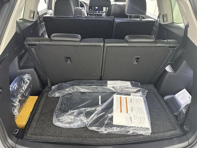 New 2026 Volkswagen Atlas SEL Premium R-Line AWD/4WD image 19