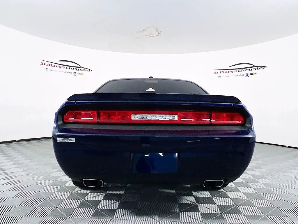 Used 2013 Dodge Challenger R/T image 7